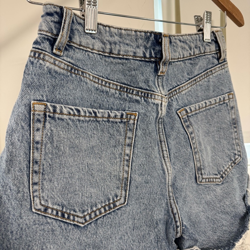 Dynamite Denim Blue Women's Shorts NEW - Picture 7 of 7